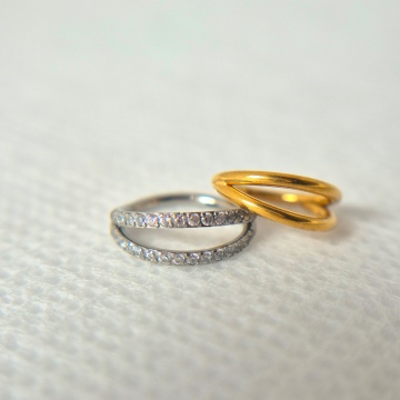 Double diamante hoop (nose)
